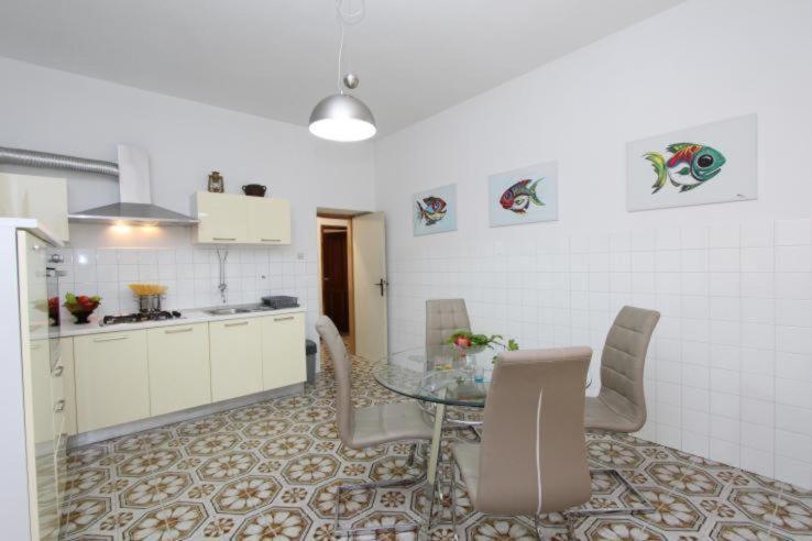 로비니 Apartman Sator 아파트 외부 사진